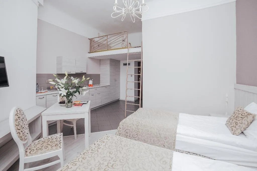 STUDIO TWO BEDS Room, Apartments Bonerowska 5, Krakow