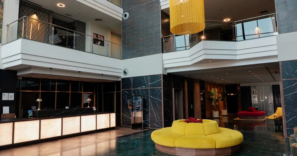 Lobby, Hotel Vertice Sevilla Aljarafe, Seville