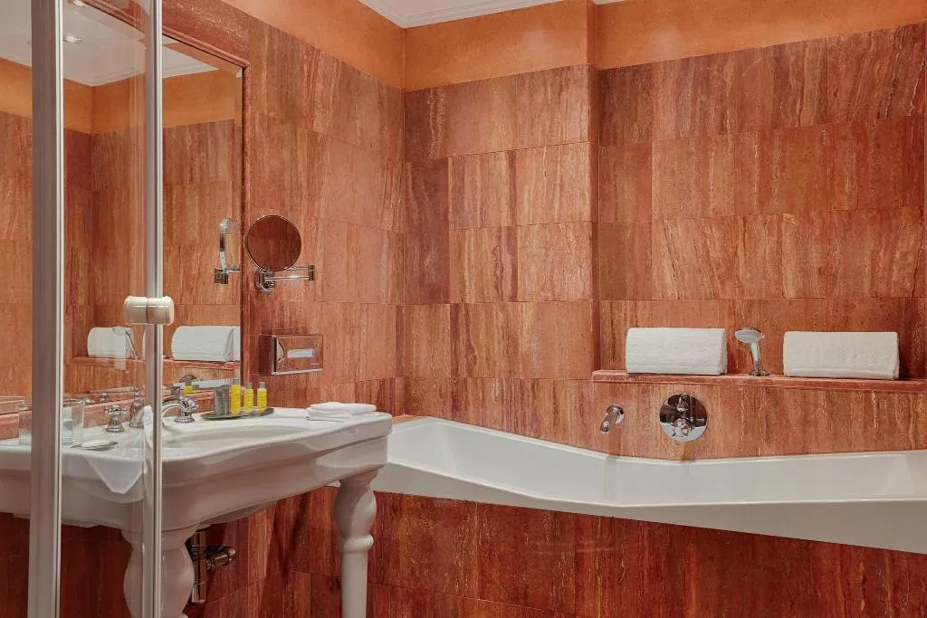 Room, Marriott Hotel Rome Park, Rome