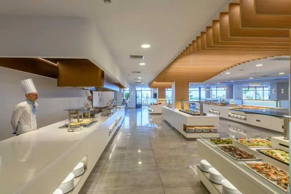 Restaurant, Grand Hotel Holiday Resort, Crete