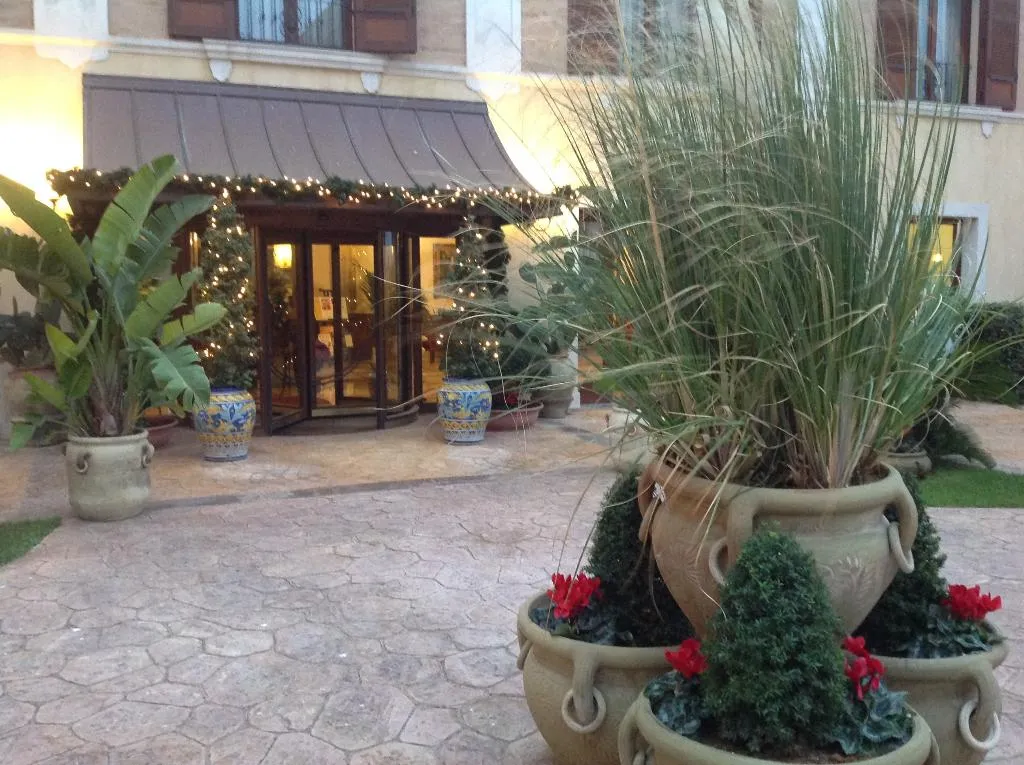 Lobby, Grand Hotel Palace, Palermo
