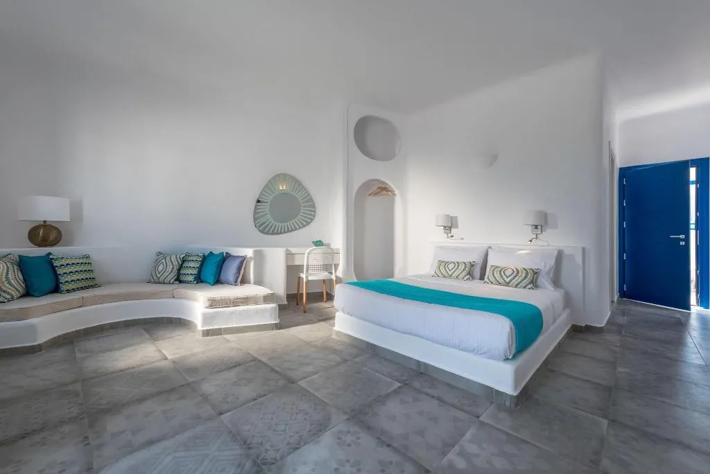 Room, Anemomilos, Santorini
