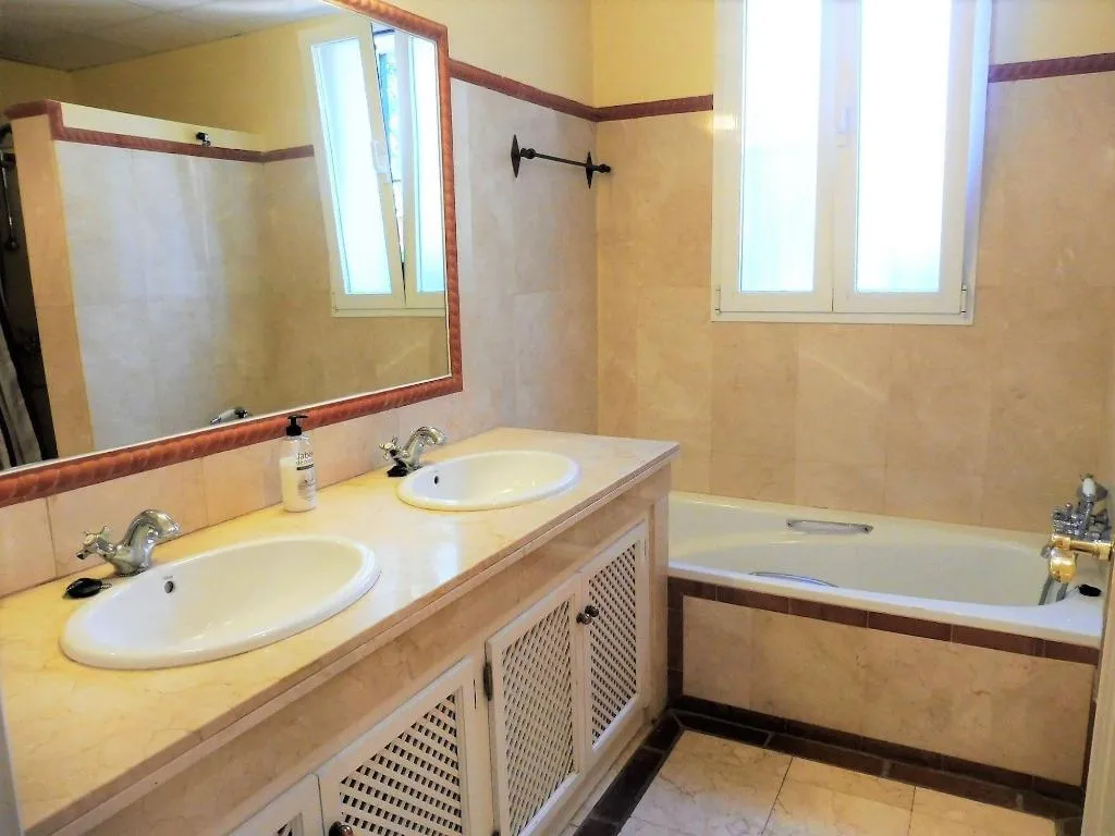 Room, La Perla De Marakech, Costa Del Sol