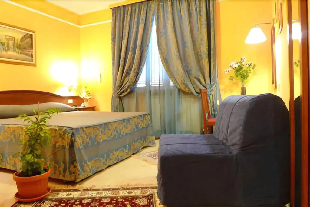 Room, B&B Degli Amici, Rome