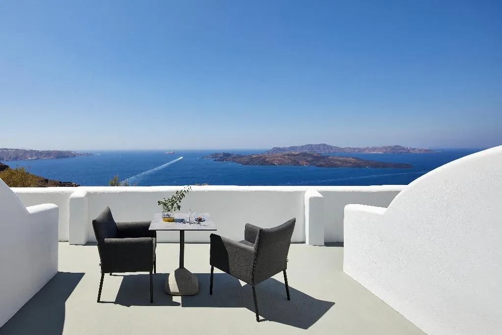 SUITE STANDARD Room, Petit Palace, Santorini