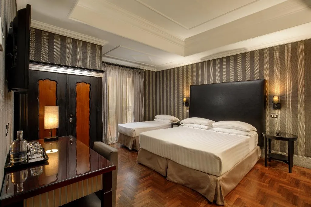 TRIPLE DELUXE Room, Royal Court, Rome