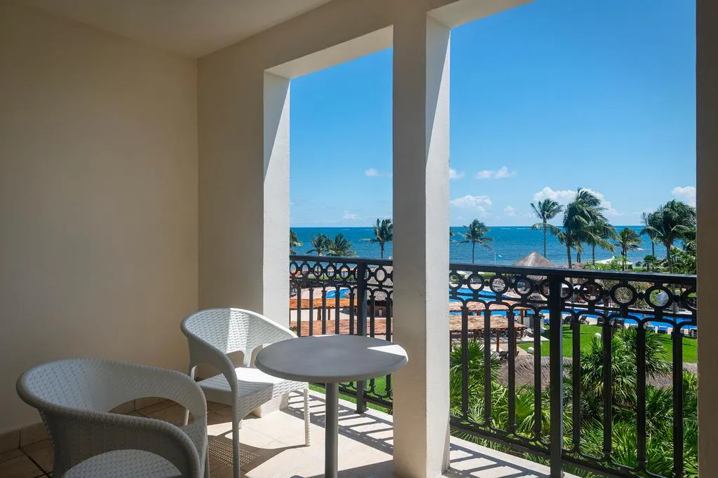 JUNIOR SUITE SUPERIOR OCEAN VIEW Room, Ocean Coral & Turquesa All Inclusive, Cancun Area