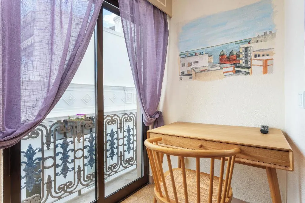 Room, Pension Bicuar, Algarve