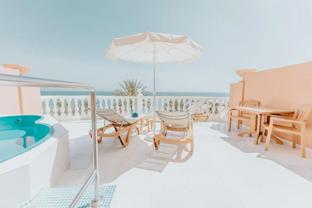Double or Twin SUPERIOR WITH PRIVATE POOL Room, Cleopatra Palace Hotel, Tenerife