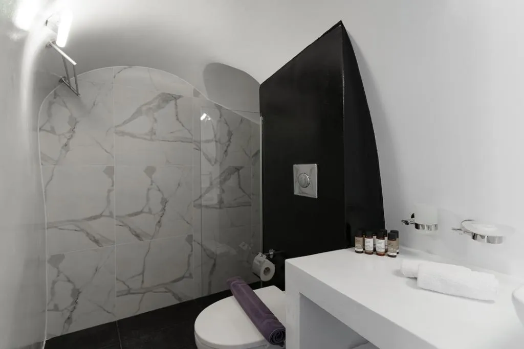 STUDIO STANDARD Room, Mill Houses New Elegant Suites by Mr and Mrs White, Santorini