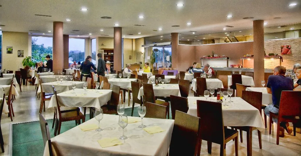 Restaurant, Ona Ogisaka Garden, Costa Blanca