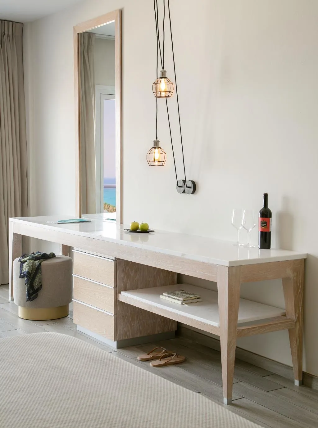 JUNIOR SUITE DELUXE Room, Vangelis Hotel & Suites, Cyprus