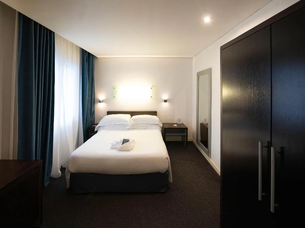 Room, Mercure Palermo Centro, Palermo