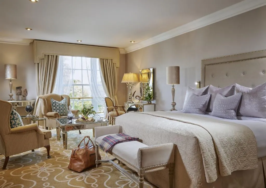 DOUBLE SUPERIOR Room, Hayfield Manor, Cork