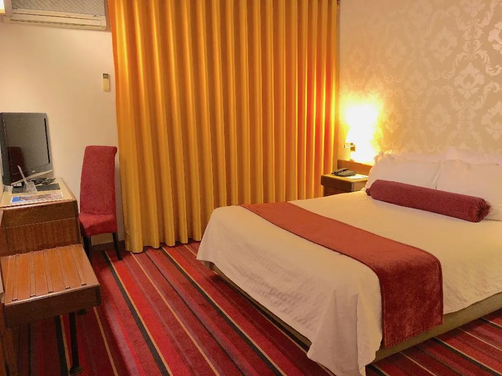 Double or Twin STANDARD Room, Eurosol Seia-Camelo, Porto