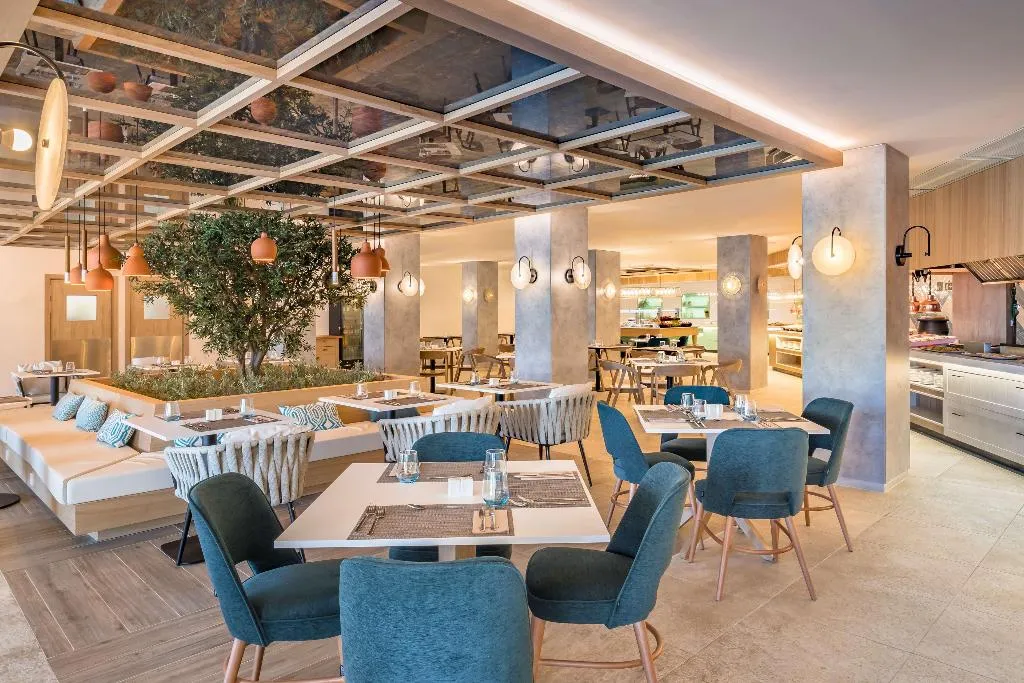 Restaurant, Barcelo Ponent Beach, Majorca