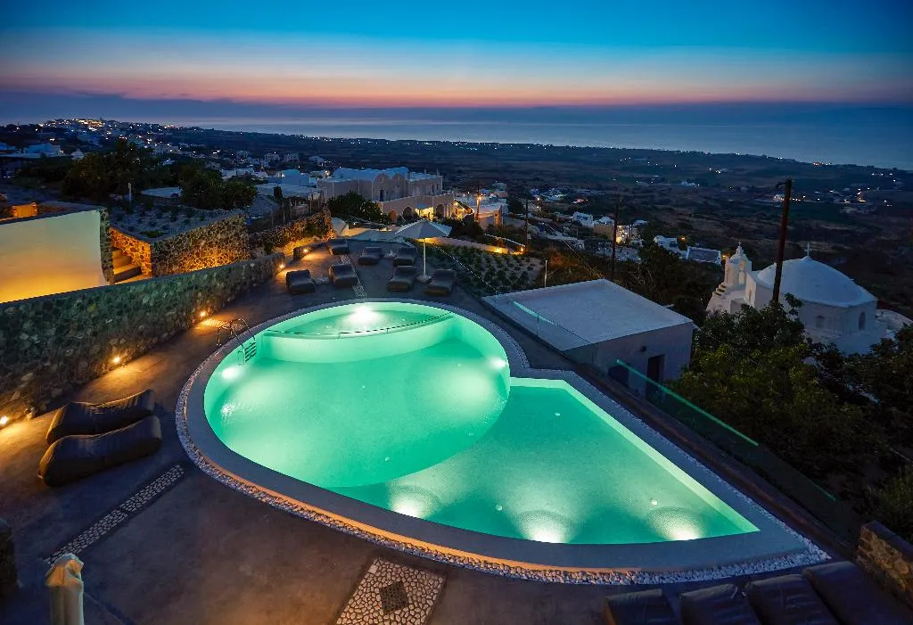 General view, Aperanto Suites, Santorini