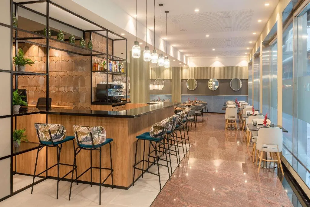 Restaurant, Hotel Elche Centro Affiliated by Melia, Costa Blanca