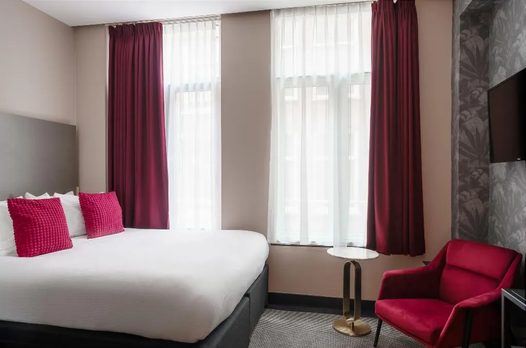 DOUBLE STANDARD Room, Krisotel, Amsterdam