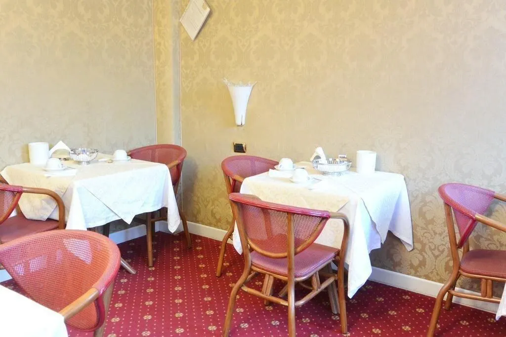 Restaurant, A Tribute To Music, Venice