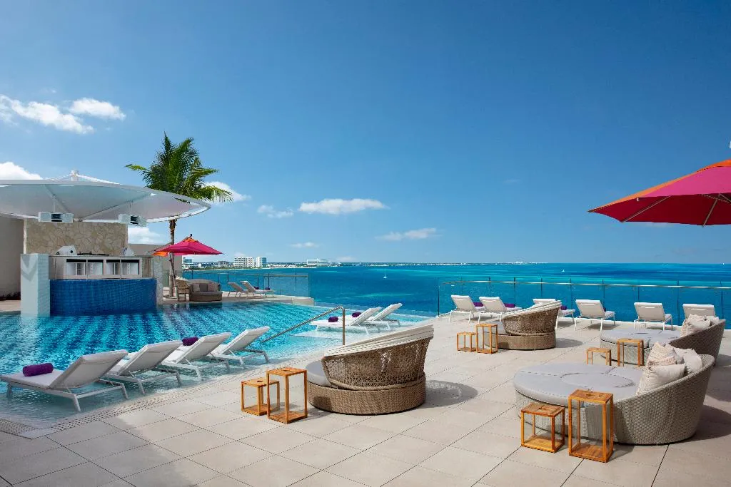 Pool, Breathless Cancun Soul Resort & Spa, Cancun Area