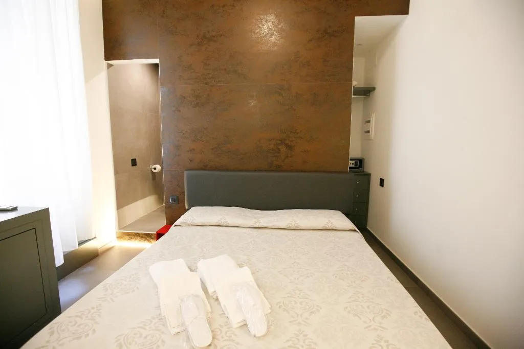 DOUBLE COMFORT Room, Relais Piazza del Plebiscito, Naples