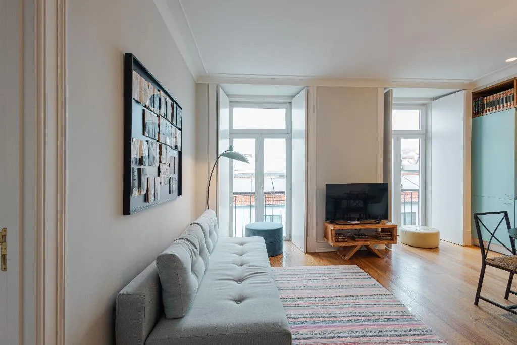APARTMENT SUPERIOR ONE BEDROOM Room, Almaria - Ex LIibris, Lisbon