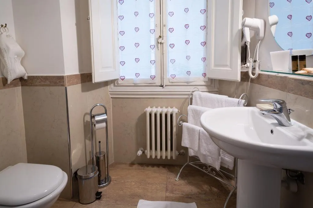 Room, Gourmet B&B Villa Landucci, Florence