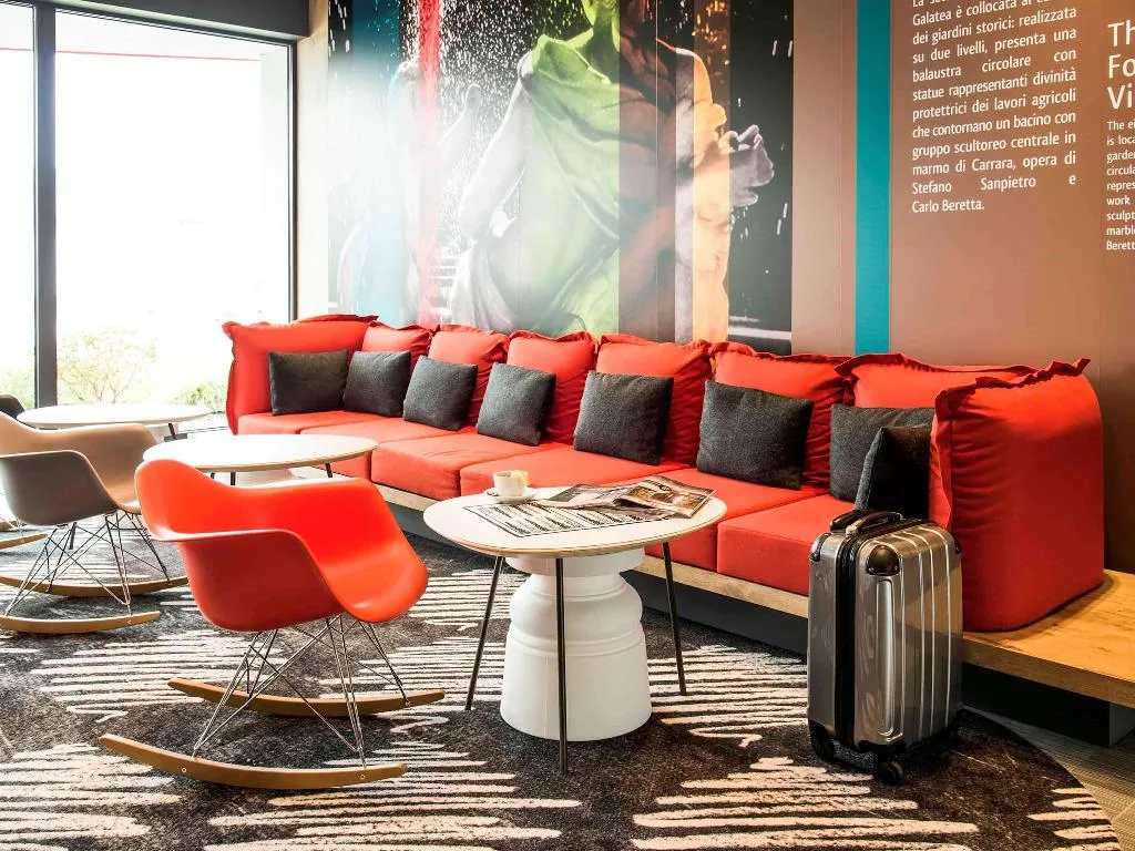 Bar, ibis Milano Fiera, Milan