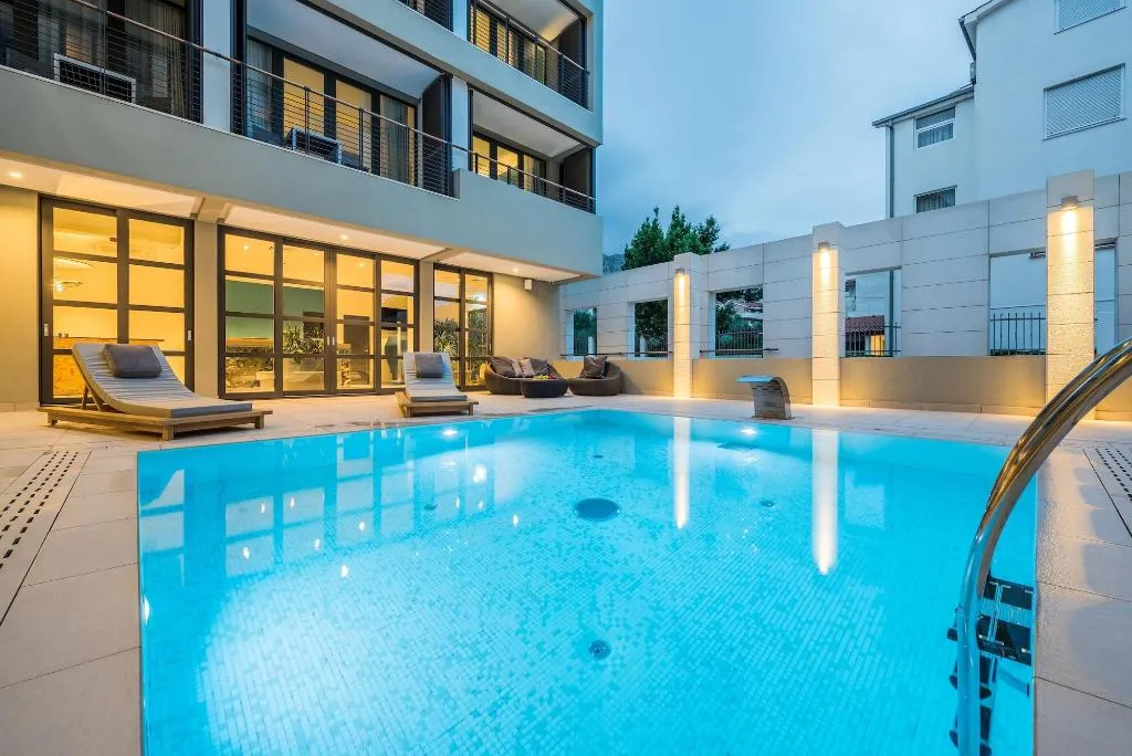 Sports and Entertainment, Hotel Nestos, Split