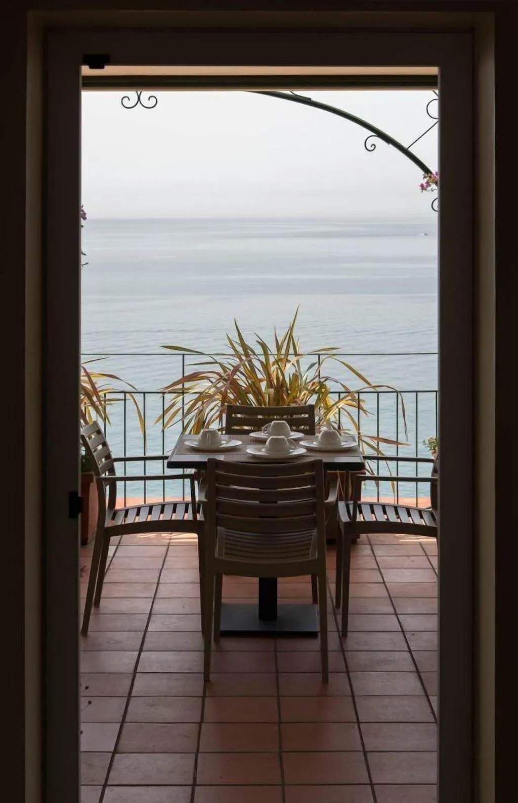 General view, Hotel Sole, Naples