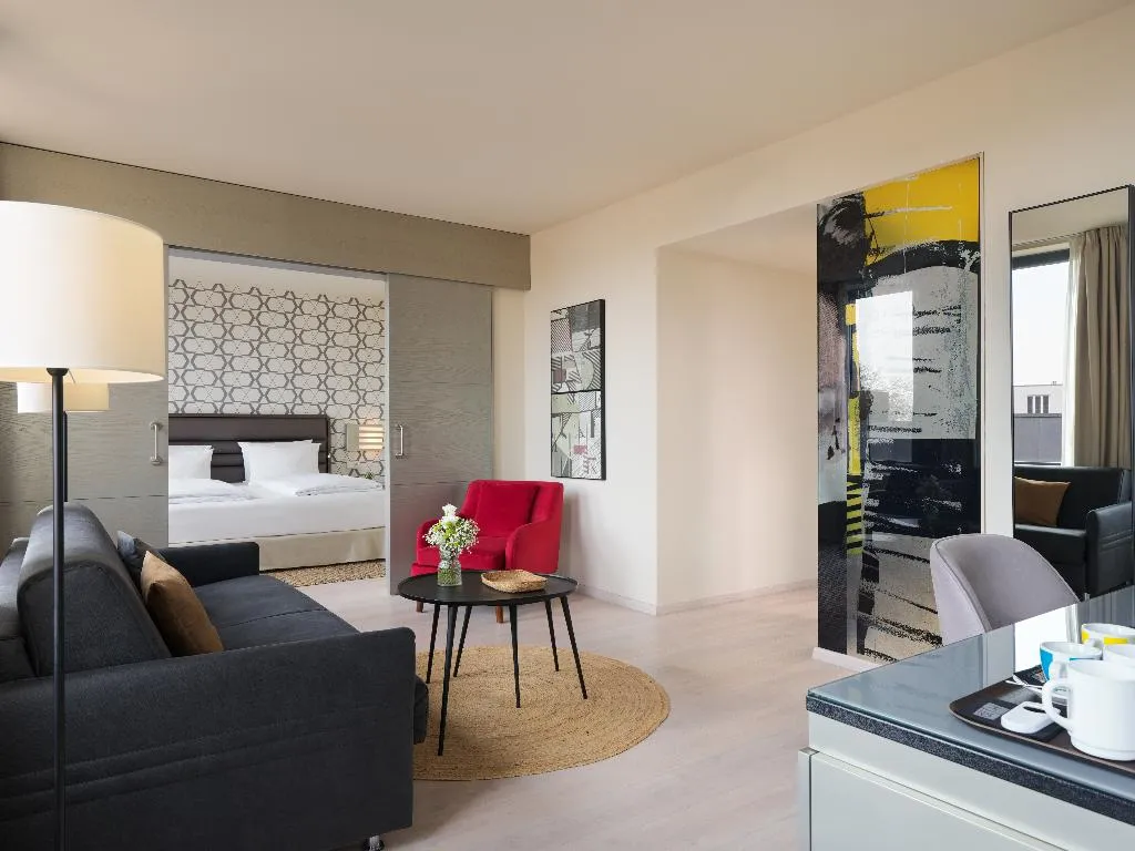 SUITE STANDARD Room, H10 Berlin Ku'Damm, Berlin