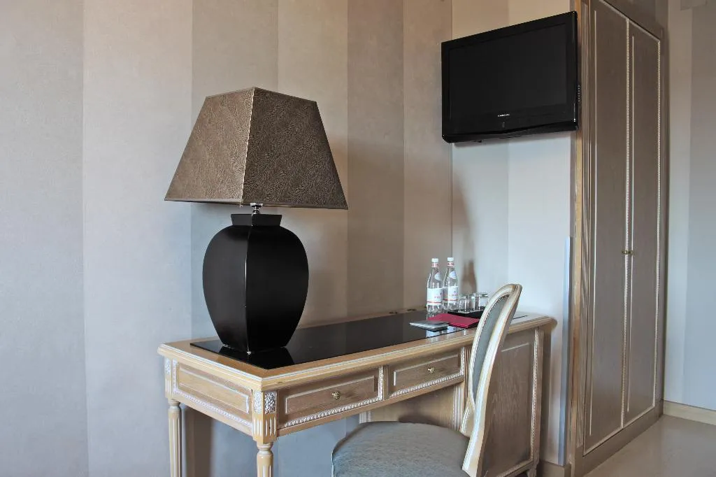 SINGLE STANDARD Room, c-hotels Ambasciatori, Florence