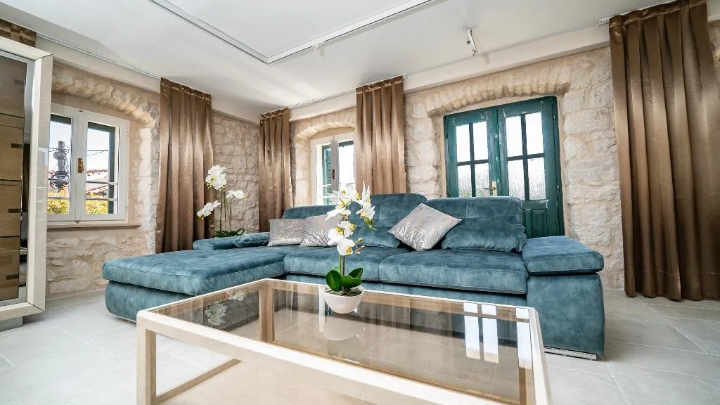 APARTMENT CAPACITY 4 TWO BEDROOMS Room, Villa Rustica Dalmatia, Split
