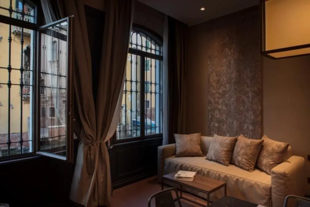 APARTMENT TWO BEDROOMS Room, Aqua Apartments, Venice