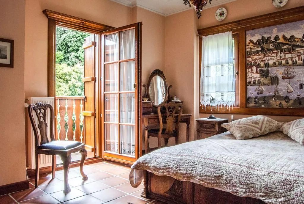 Room, Viraggas, Halkidiki
