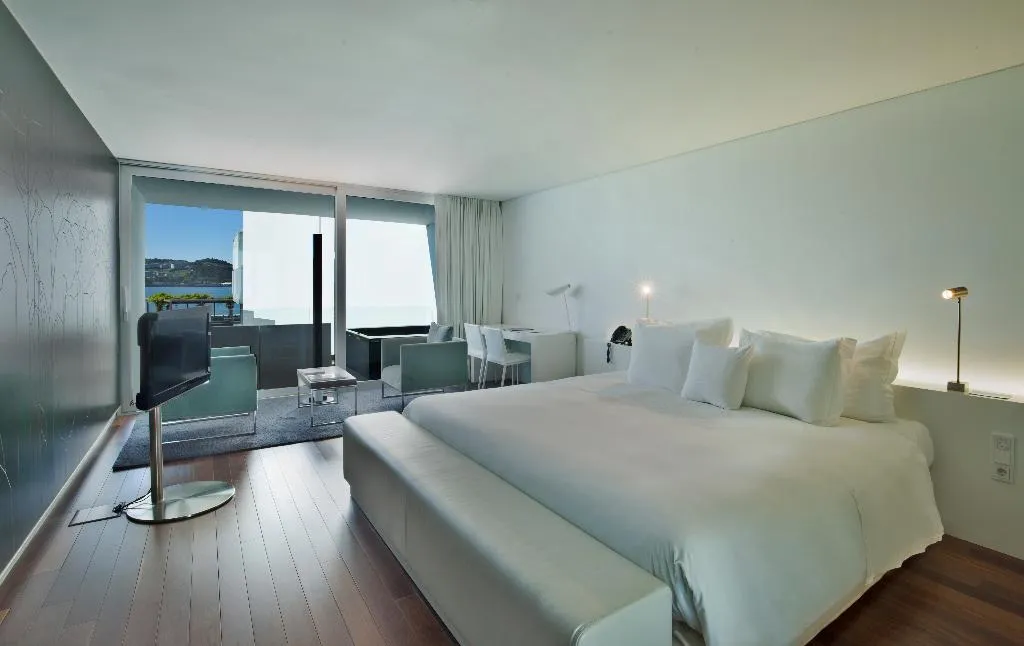 DOUBLE CLUB PREMIER Room, Altis Belem Hotel & Spa, a Member of Design Hotels, Lisbon