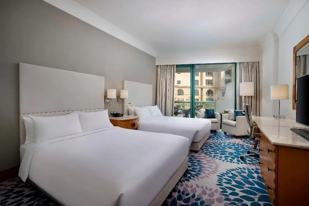 TWIN Accessible Room, Hilton Dubai Jumeirah, Dubai