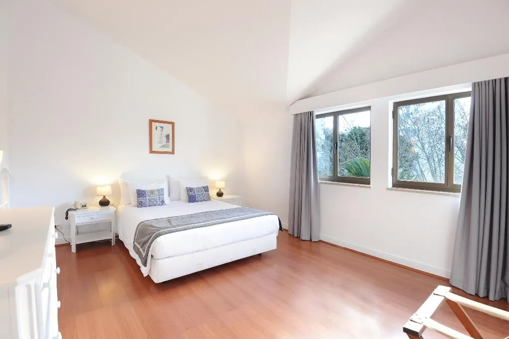 APARTMENT DUPLEX Room, Clube do Lago Hotel, Lisbon