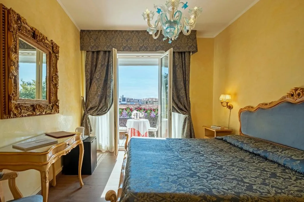 DOUBLE SUPERIOR Room, Hotel Rigel, Venice