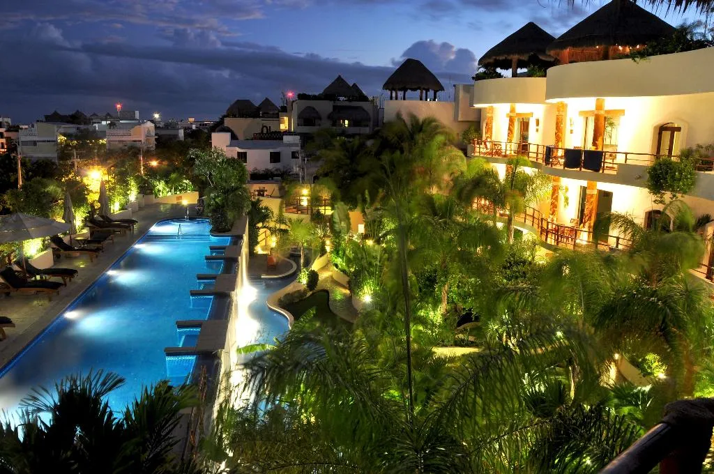 General view, Porto Playa Condo Hotel, Playa Del Carmen