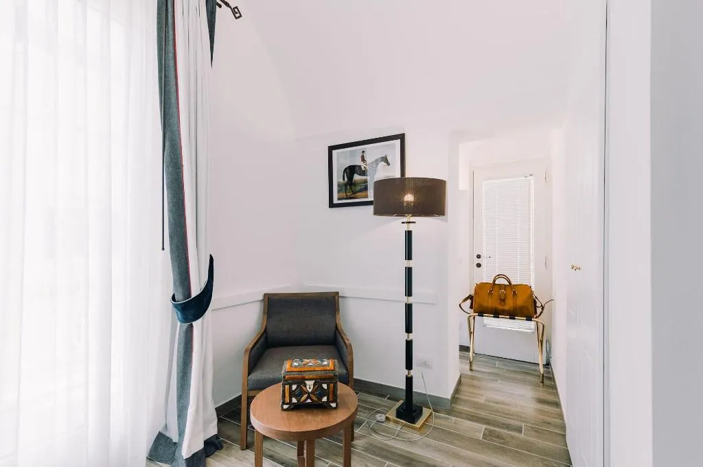 Room, Amalfi Luxury House, Naples