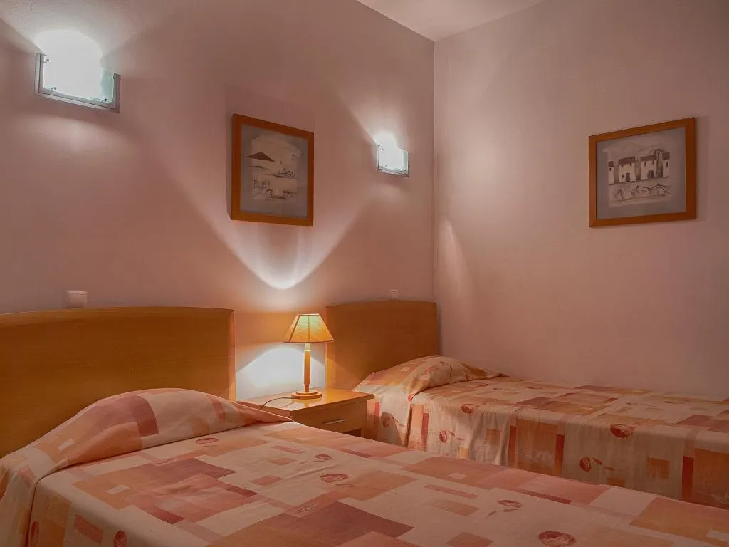 APARTMENT CAPACITY 4 ONE BEDROOM Room, VitaSol Park, Algarve
