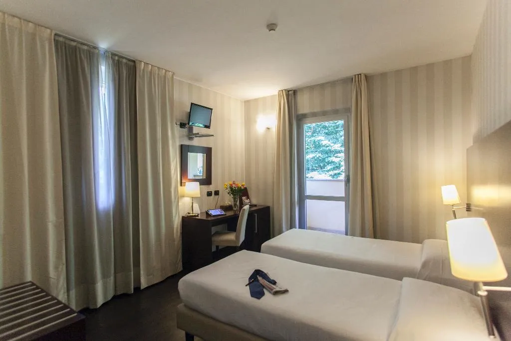 TWIN STANDARD Room, Hotel 2C, Milan