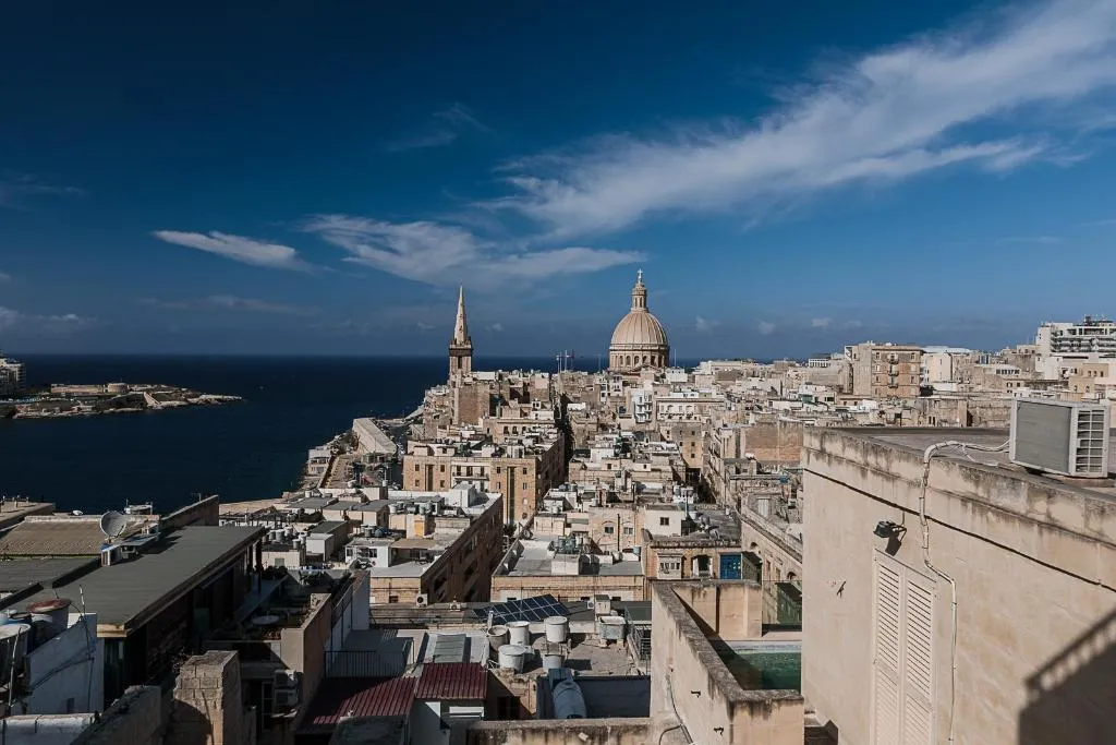 Double or Twin DELUXE SEA VIEW Room, Osborne Hotel, Malta