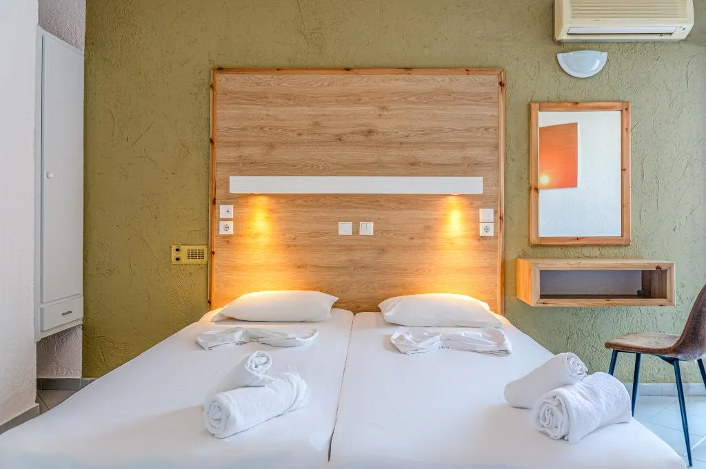 Double or Twin SUPERIOR Room, Simple Hotel Hersonissos Blue, Crete