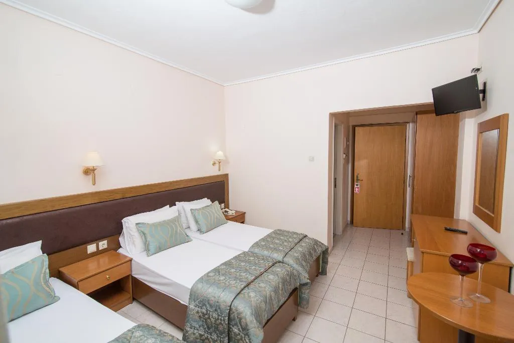 Double or Twin ECONOMY Room, Regina Mare Hotel, Thessaloniki