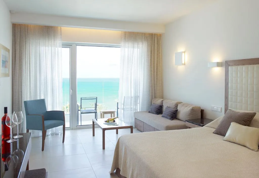 Double or Twin SEA VIEW Room, Sunrise Pearl Hotel & Spa, Cyprus