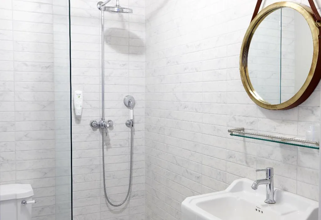 DOUBLE DELUXE Room, Fosshotel Baron, Reykjavik