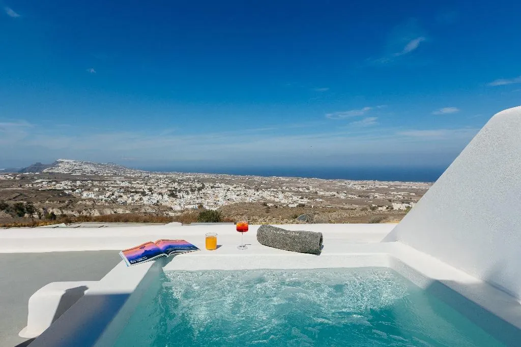 JUNIOR SUITE WITH VIEWS Room, Carpe Diem Exclusive Boutique Resort, Santorini